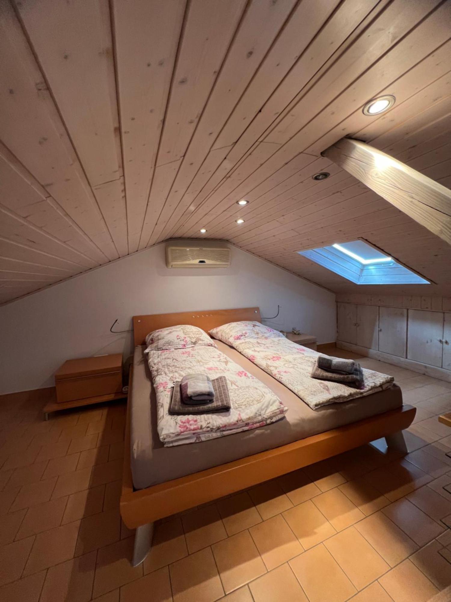 Ermmes Ferienwohnungen Sinsheim Room photo